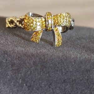 ❤️ Unique and beautiful yellow diamond ring
